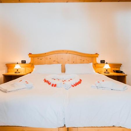 Hotel Dolomiti Di De Martin D Oscar Comèlico Superiore Екстериор снимка