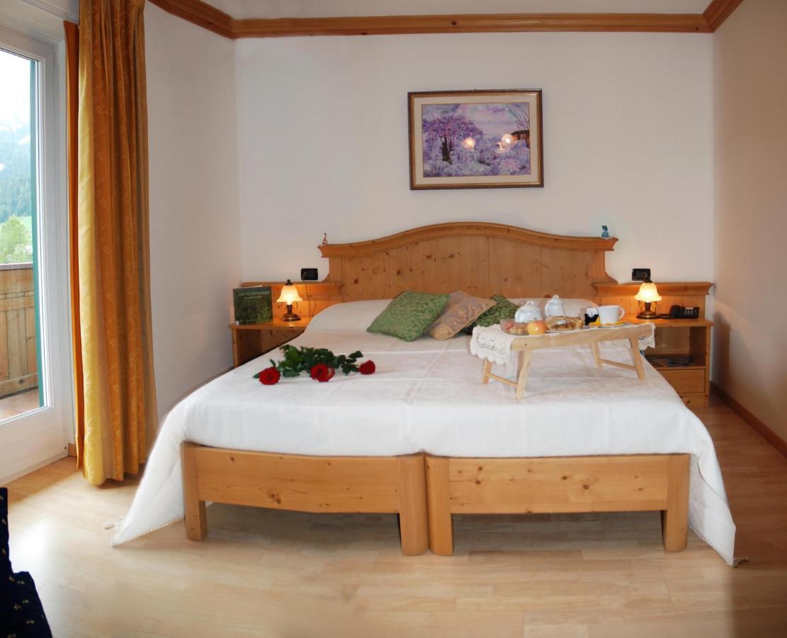 Hotel Dolomiti Di De Martin D Oscar Comèlico Superiore Екстериор снимка