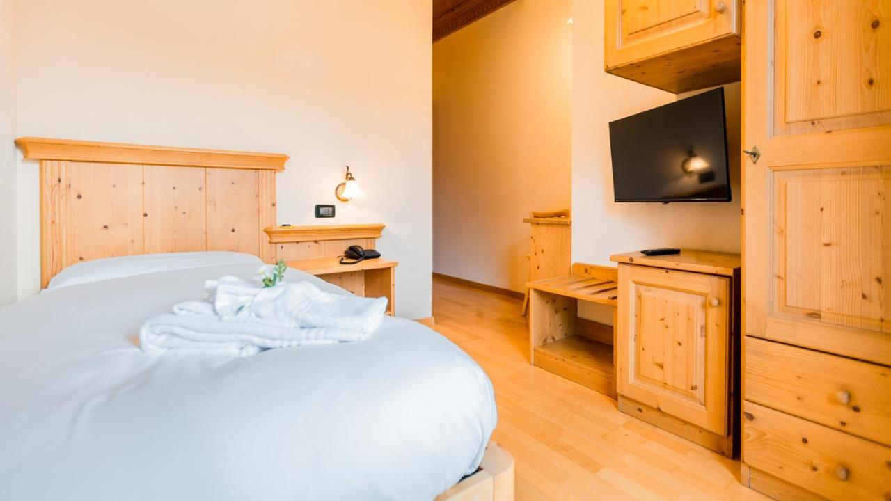Hotel Dolomiti Di De Martin D Oscar Comèlico Superiore Екстериор снимка